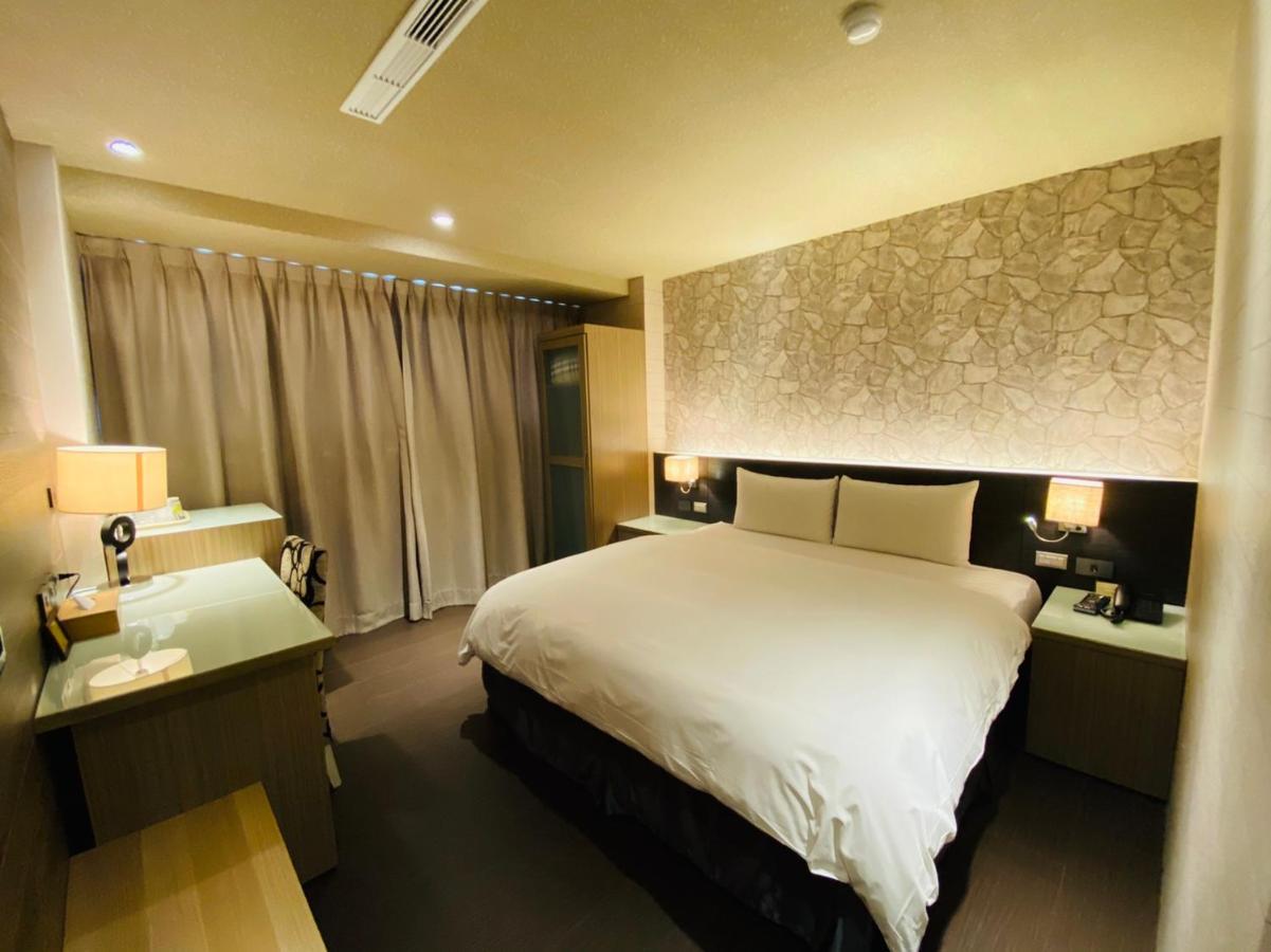 Dlinn Hotel Tchaj-čung Exteriér fotografie