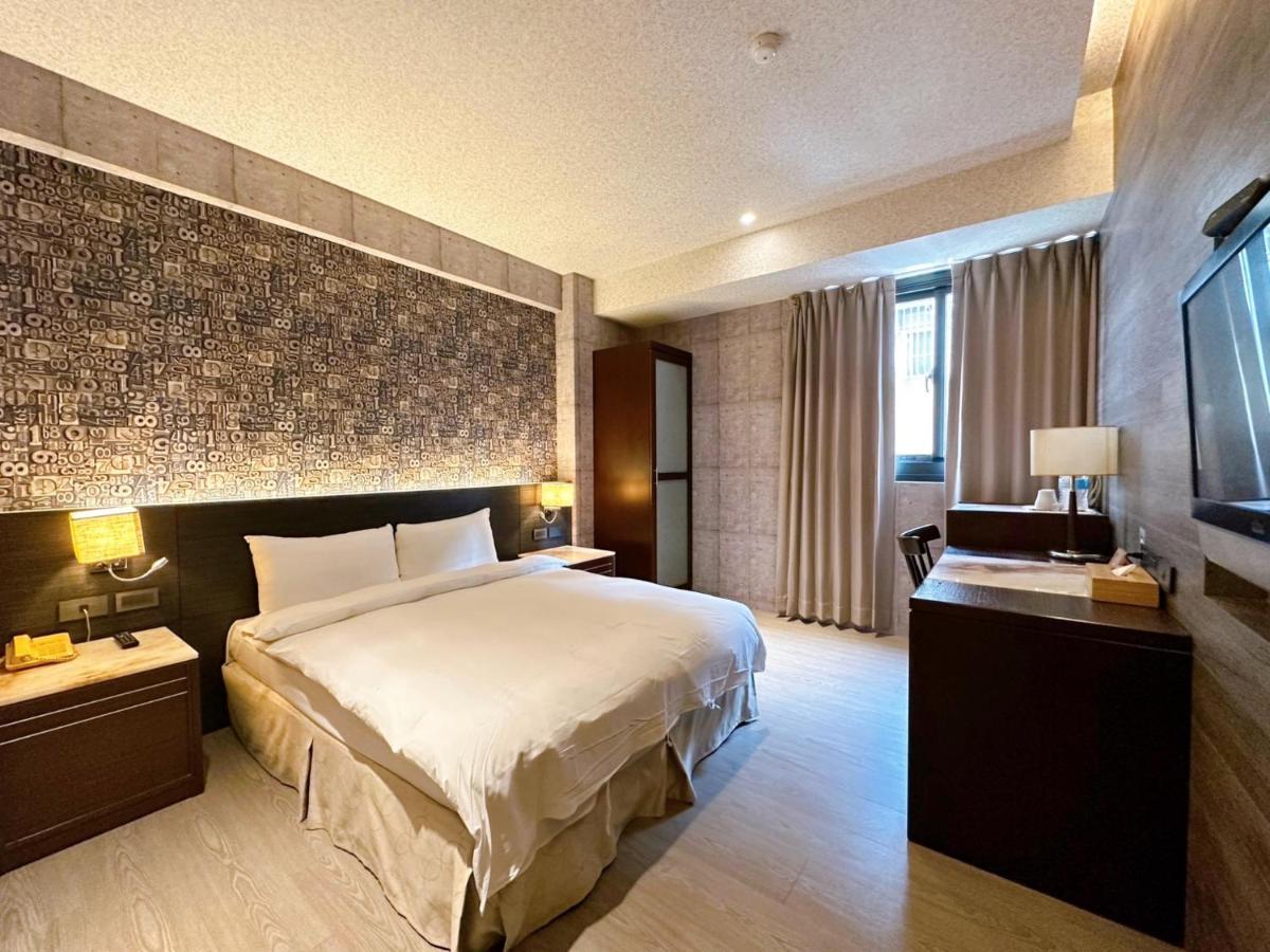 Dlinn Hotel Tchaj-čung Exteriér fotografie