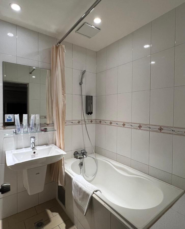Dlinn Hotel Tchaj-čung Exteriér fotografie