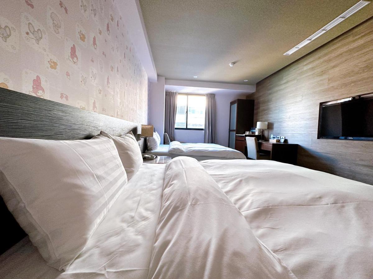 Dlinn Hotel Tchaj-čung Exteriér fotografie