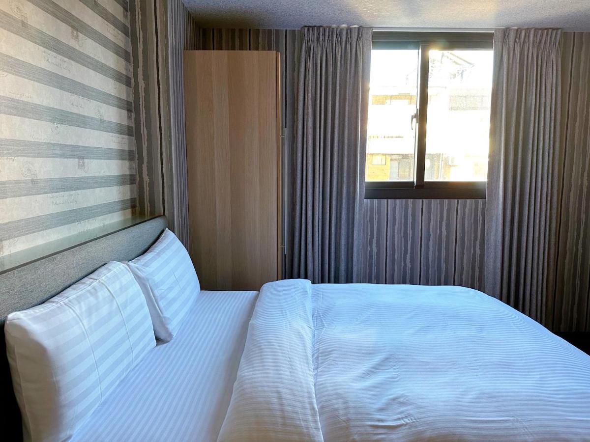 Dlinn Hotel Tchaj-čung Exteriér fotografie