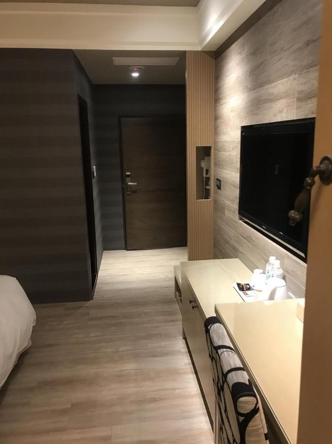 Dlinn Hotel Tchaj-čung Exteriér fotografie