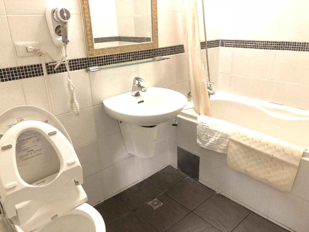 Dlinn Hotel Tchaj-čung Exteriér fotografie